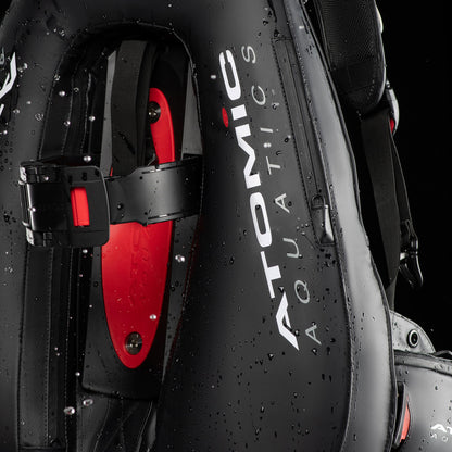 Atomic BC2 premium BCD med AI-inflator