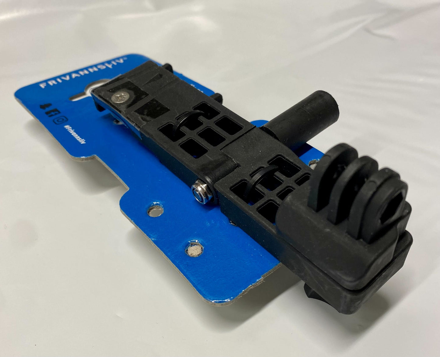 Frivannsliv® Kamerafeste til Senior, Hunter og Tactical Carbon